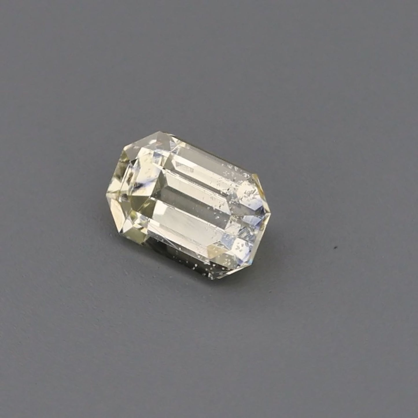 Yellow Sapphire 0.70ct