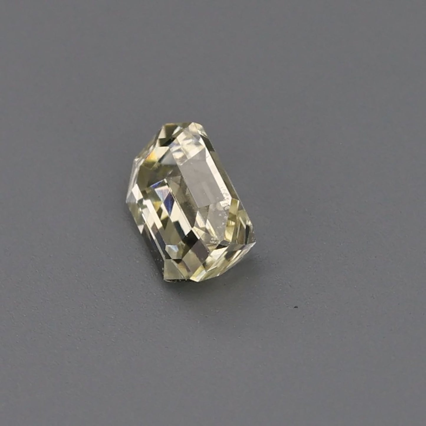 Yellow Sapphire 0.70ct