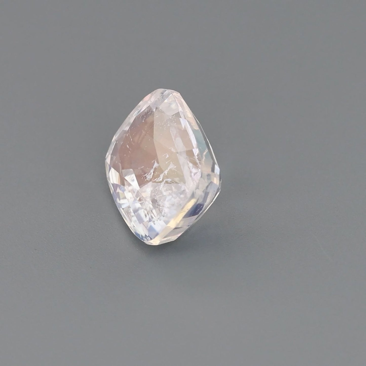 Rainbow Moonstone 2.50ct