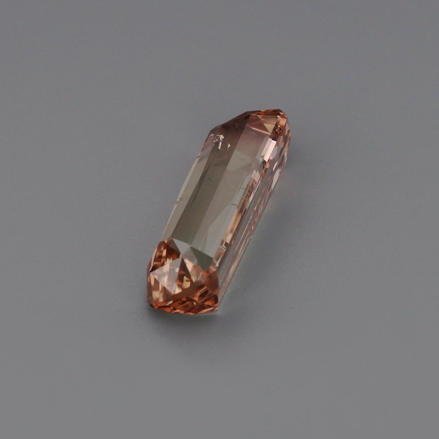 Bi-Colour Tourmaline 4.36ct