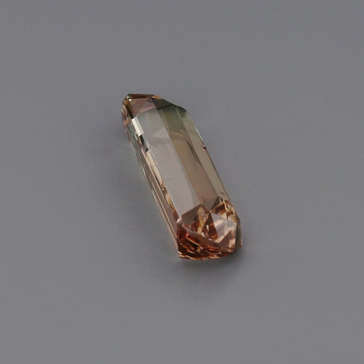 Bi-Colour Tourmaline 4.36ct