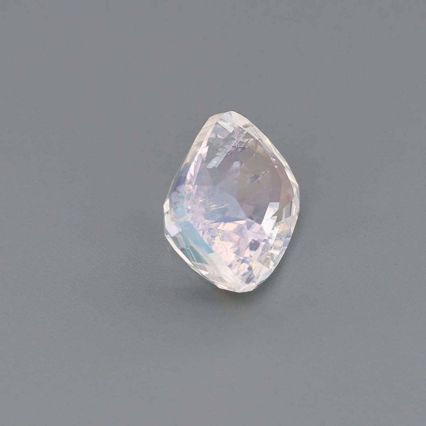 Rainbow Moonstone 2.50ct